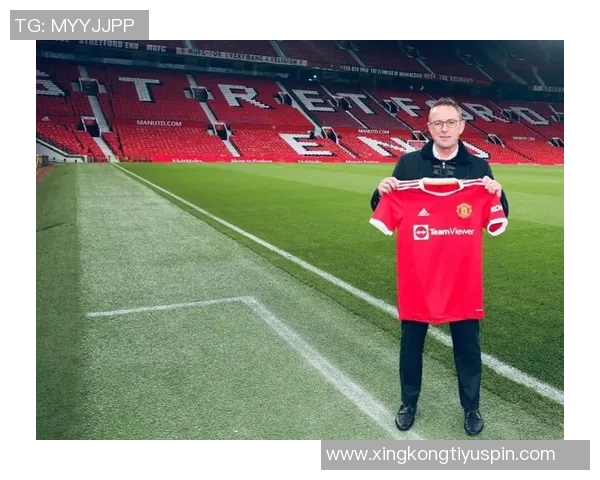 佛罗伦萨决定瓦诺利继续执教两场并启动管理层重组计划 佛罗伦萨决定瓦诺利继续执教两场并启动管理层重组计划